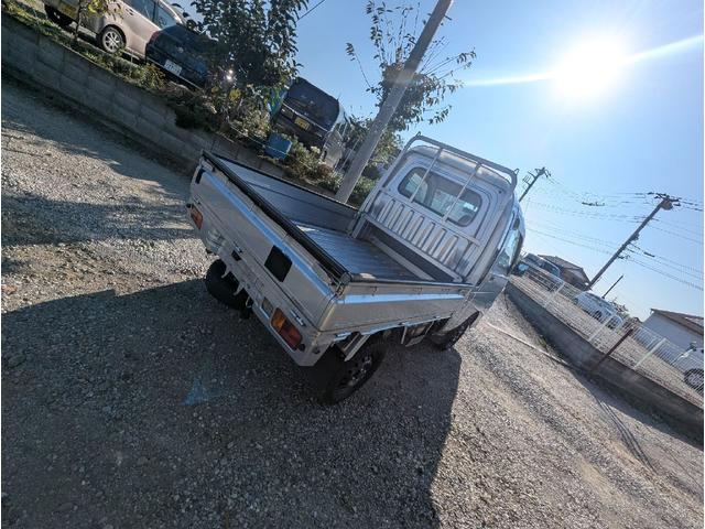 ハイゼットトラック  ジャンボ ワンオーナー リクライニング パワーウィンドウ 四駆 AC 軽トラ 軽トラック 4WD MT エアコン(18枚目)