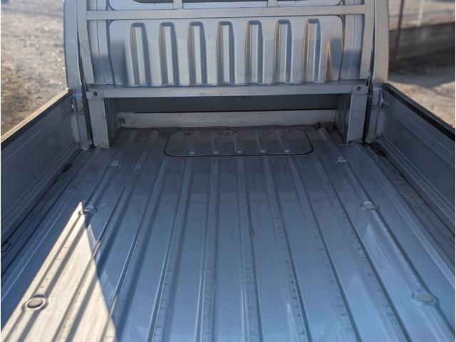 ハイゼットトラック  ジャンボ ワンオーナー リクライニング パワーウィンドウ 四駆 AC 軽トラ 軽トラック 4WD MT エアコン(28枚目)