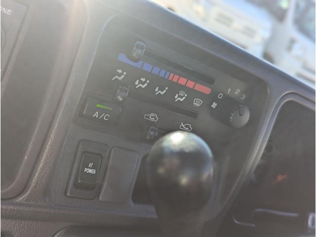 サンバートラック 四駆 オートマ エアコン 軽トラ 軽トラック 宅配 トラック AC 4WD AT エアコン(6枚目)