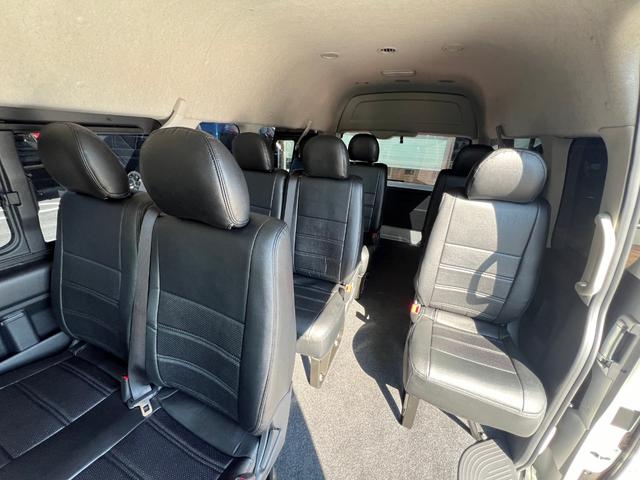 ハイエースコミューター スーパーロングGL 未登録新車/ディーゼルターボ/10人乗り3ナンバー構構造更済/11インチディスプレイオーディオ/ETC/前後カメラドラレコ/シートカバー/ローダウン/16AW/フロントスポイラー/LEDテール/TSS(16枚目)