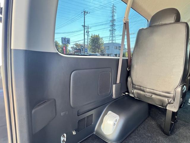 ハイエースコミューター スーパーロングGL 未登録新車/ディーゼルターボ/10人乗り3ナンバー構構造更済/11インチディスプレイオーディオ/ETC/前後カメラドラレコ/シートカバー/ローダウン/16AW/フロントスポイラー/LEDテール/TSS(45枚目)