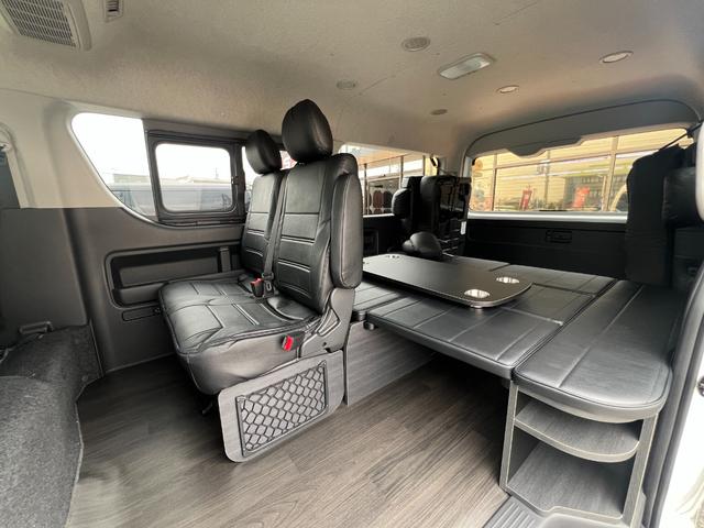 ハイエースワゴン ＧＬ　未登録新車／４ＷＤ／寒冷地仕様／ベットキット／床パネル／トランスフォームセンターコンソール／１６ＡＷ＆ＯＰカントリータイヤ／ＪＡＯＳマッドガード／ＵＬＴＲＡΣ限定カラーＬＥＤテール／パワースライドドア（28枚目）