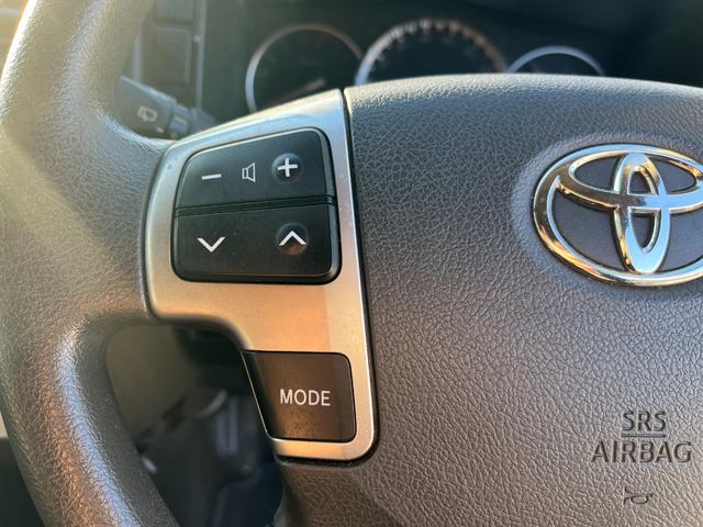 ハイエースバン ロングスーパーGL 下取り直販/1オーナー車/アゲ系カスタム/デイライト付きバンパーガード/16インチAW&マッドスターMTタイヤ/REDマッドガード/ベットキット/純正LEDヘッドライト/フルセグナビ/Bカメラ/ETC(37枚目)