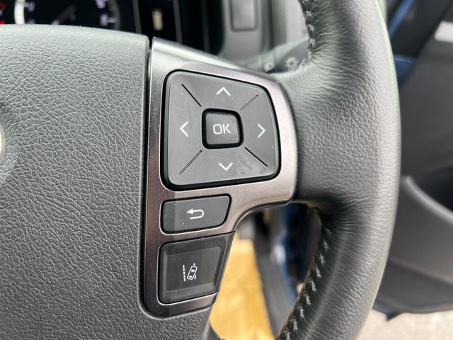 ハイエースバン ワイドスーパーGL ダークプライムII ディーゼルターボ/寒冷地仕様/丸目換装/アルルブルーツートンペイント/クロスカントリー16AW/シートカバー/ベットキット/LEDフォグ/クラッシックテール/フルセグナビ/ETC2.0/ドラレコ前後C(33枚目)