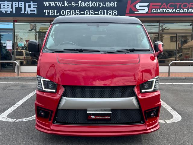 ハイエースワゴン ＧＬ　ファインテックツアラー／４キャプテンシート１０人乗／両側スライドドア左パワースライド／フルエアロ／ボンネット／リアスポ／オーバーＦ／１８ＡＷ／ＬＥＤテール／ナビ＆サブモニター＆Ｗフリップダウンモニター（3枚目）