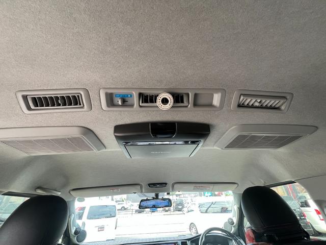 ハイエースワゴン ＧＬ　ファインテックツアラー／４キャプテンシート１０人乗／両側スライドドア左パワースライド／フルエアロ／ボンネット／リアスポ／オーバーＦ／１８ＡＷ／ＬＥＤテール／ナビ＆サブモニター＆Ｗフリップダウンモニター（32枚目）