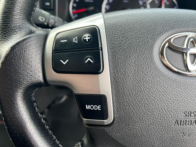 ハイエースワゴン ＧＬ　ファインテックツアラー／４キャプテンシート１０人乗／両側スライドドア左パワースライド／フルエアロ／ボンネット／リアスポ／オーバーＦ／１８ＡＷ／ＬＥＤテール／ナビ＆サブモニター＆Ｗフリップダウンモニター（43枚目）