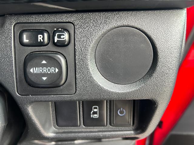 ハイエースワゴン ＧＬ　ファインテックツアラー／４キャプテンシート１０人乗／両側スライドドア左パワースライド／フルエアロ／ボンネット／リアスポ／オーバーＦ／１８ＡＷ／ＬＥＤテール／ナビ＆サブモニター＆Ｗフリップダウンモニター（45枚目）