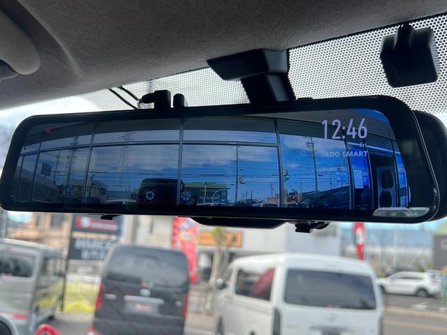 ハイエースワゴン ＧＬ　ファインテックツアラー／４キャプテンシート１０人乗／両側スライドドア左パワースライド／フルエアロ／ボンネット／リアスポ／オーバーＦ／１８ＡＷ／ＬＥＤテール／ナビ＆サブモニター＆Ｗフリップダウンモニター（54枚目）