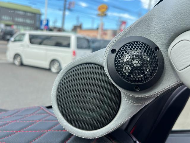 ハイエースワゴン ＧＬ　ファインテックツアラー／４キャプテンシート１０人乗／両側スライドドア左パワースライド／フルエアロ／ボンネット／リアスポ／オーバーＦ／１８ＡＷ／ＬＥＤテール／ナビ＆サブモニター＆Ｗフリップダウンモニター（56枚目）