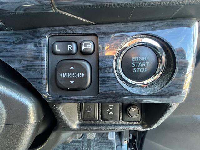 ハイエースコミューター スーパーロングＧＬ　１０人乗り３ナンバー登録／普通免許で運転可能／パワースライドドア／ＬＥＤヘッドランプ／ローダウン／Ｆスポイラー／パンデミック１６ＡＷ＆ＰＡＲＡＤＡ／シートカバー／黒木目インテリア／ナビ／ＥＴＣ／ＦＤＭ（40枚目）