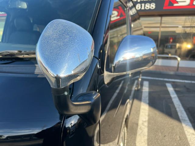 ハイエースコミューター スーパーロングＧＬ　１０人乗り３ナンバー登録／普通免許で運転可能／パワースライドドア／ＬＥＤヘッドランプ／ローダウン／Ｆスポイラー／パンデミック１６ＡＷ＆ＰＡＲＡＤＡ／シートカバー／黒木目インテリア／ナビ／ＥＴＣ／ＦＤＭ（61枚目）