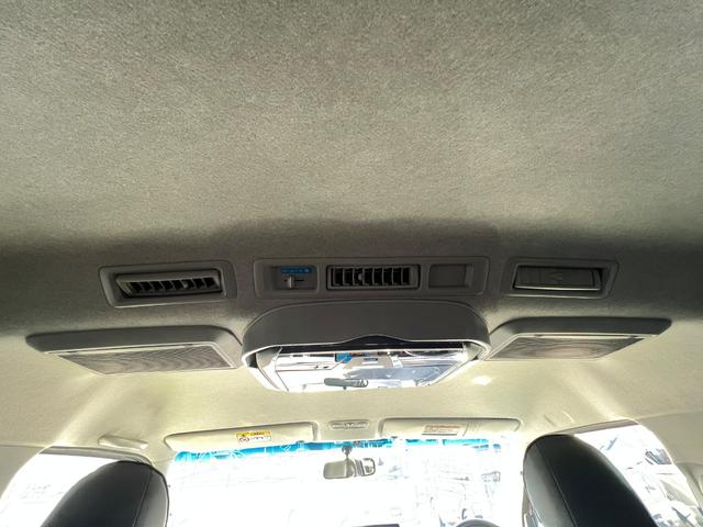 ハイエースワゴン ＧＬ　ファインテックツアラー４ＷＤ／両側電動スライドドア／４キャプテンシート１０人乗／寒冷地仕様／１１インチナビ／フリップダウンモニター／ＥＴＣ／防音＆防振キット／減衰力調整ショック／１８ＡＷ／ＬＥＤテール（22枚目）