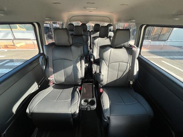 ハイエースワゴン ＧＬ　ファインテックツアラー４ＷＤ／両側電動スライドドア／４キャプテンシート１０人乗／寒冷地仕様／１１インチナビ／フリップダウンモニター／ＥＴＣ／防音＆防振キット／減衰力調整ショック／１８ＡＷ／ＬＥＤテール（24枚目）