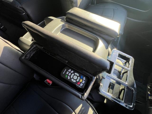 ハイエースワゴン ＧＬ　ファインテックツアラー４ＷＤ／両側電動スライドドア／４キャプテンシート１０人乗／寒冷地仕様／１１インチナビ／フリップダウンモニター／ＥＴＣ／防音＆防振キット／減衰力調整ショック／１８ＡＷ／ＬＥＤテール（39枚目）