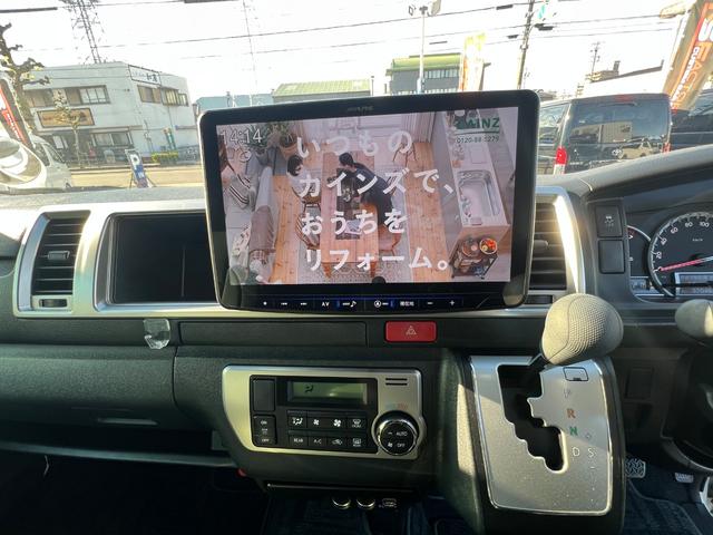 ハイエースワゴン ＧＬ　ファインテックツアラー４ＷＤ／両側電動スライドドア／４キャプテンシート１０人乗／寒冷地仕様／１１インチナビ／フリップダウンモニター／ＥＴＣ／防音＆防振キット／減衰力調整ショック／１８ＡＷ／ＬＥＤテール（43枚目）