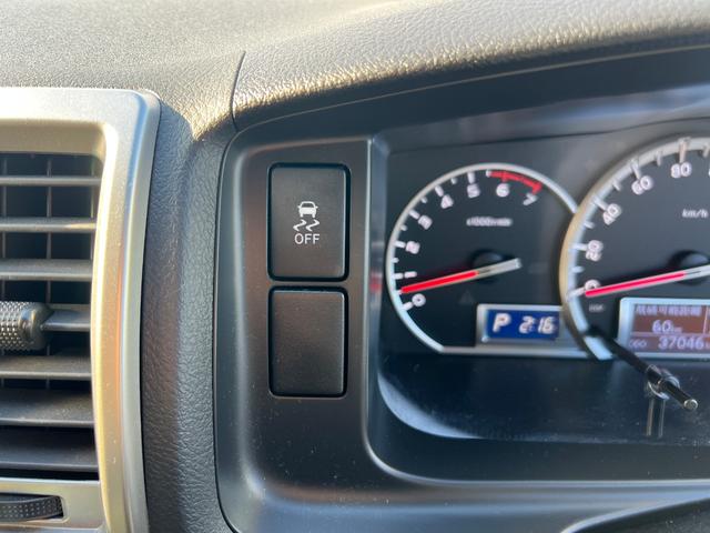 ハイエースワゴン ＧＬ　ファインテックツアラー４ＷＤ／両側電動スライドドア／４キャプテンシート１０人乗／寒冷地仕様／１１インチナビ／フリップダウンモニター／ＥＴＣ／防音＆防振キット／減衰力調整ショック／１８ＡＷ／ＬＥＤテール（48枚目）