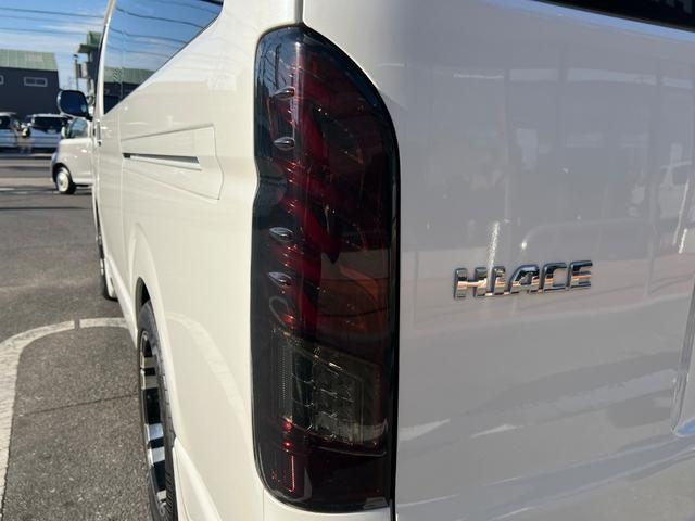 ハイエースワゴン ＧＬ　ファインテックツアラー４ＷＤ／両側電動スライドドア／４キャプテンシート１０人乗／寒冷地仕様／１１インチナビ／フリップダウンモニター／ＥＴＣ／防音＆防振キット／減衰力調整ショック／１８ＡＷ／ＬＥＤテール（65枚目）