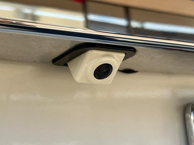 ハイエースワゴン ＧＬ　ファインテックツアラー４ＷＤ／両側電動スライドドア／４キャプテンシート１０人乗／寒冷地仕様／１１インチナビ／フリップダウンモニター／ＥＴＣ／防音＆防振キット／減衰力調整ショック／１８ＡＷ／ＬＥＤテール（66枚目）