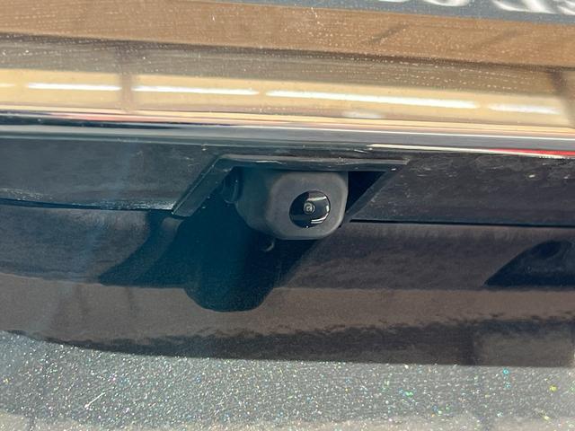 ハイエースバン スーパーＧＬ　ダークプライム　ディーゼルターボ／ブルーレイ再生可能９インチナビ／前後カメラドラレコ／バックカメラ／レーダー探知機／ビルトインＥＴＣ／ローダウン／Ｆスポイラー／１６ＡＷ＆パラダタイヤ／マフラーカッター／ＬＥＤヘッド（67枚目）