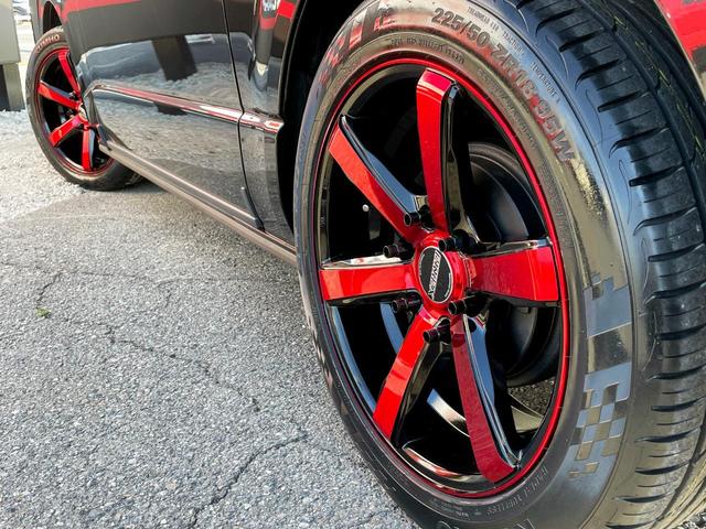 ハイエースワゴン ＧＬ　未登録新車／４ＷＤ／Ｖｅｒ２内装架装サルーン２／フルフラット／対座対面シート／フローリング加工／ＢＩＧ－Ｘ１１インチ／アルパイン後席モニター／前後ドラレコ／ヘッドライトオリジナル塗装／１８インチＡＷ／（35枚目）