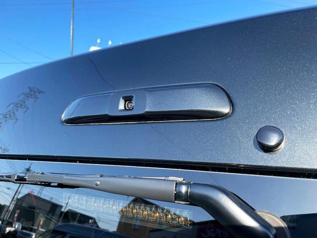 ハイエースワゴン ＧＬ　未登録新車／４ＷＤ／Ｖｅｒ２内装架装サルーン２／フルフラット／対座対面シート／フローリング加工／ＢＩＧ－Ｘ１１インチ／アルパイン後席モニター／前後ドラレコ／ヘッドライトオリジナル塗装／１８インチＡＷ／（44枚目）