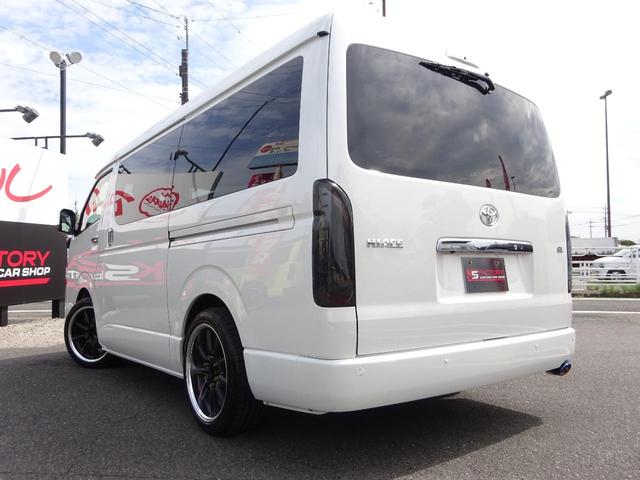 ハイエースワゴン ＧＬ　新車未登録／ＰＶＭ／アルパインＢＩＧ－Ｘ／１２インチ後席モニター／プラクラ／フルセグ／デジタルミラー／全周囲カメラ／ＴＳＳ／シートカバー／ＬＥＤヘッド＆フォグ／１８インチホイール／ローダウン／カスタム（19枚目）