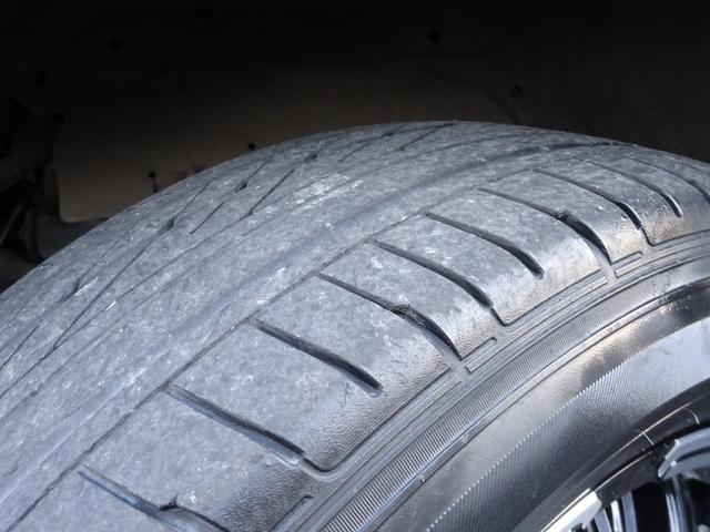 ハイエースワゴン ＧＬ　ユーザー買取車／内装架装／ベッドキット／キャンピングカー仕様／フルセグナビ／後席モニター／フリップダウンモニター／フローリング仕様／パノラミックビュ／全方位カメラ／フルフラット／ユーアイビークル足回り（33枚目）