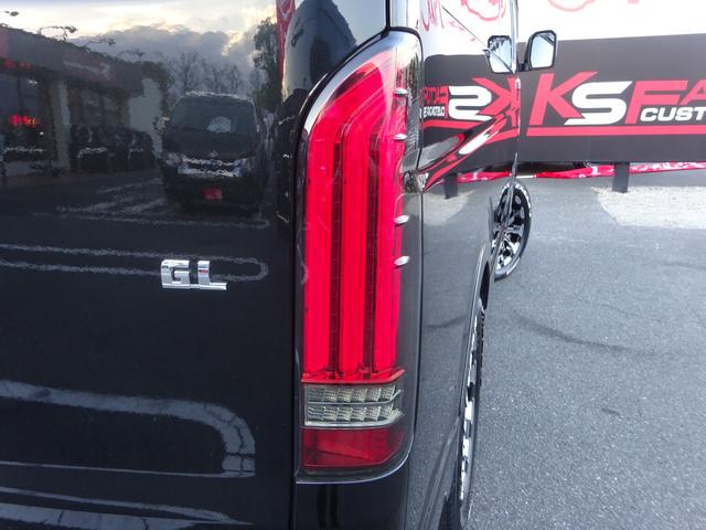 ハイエースワゴン ＧＬ　ユーザー買取車／内装架装／ベッドキット／キャンピングカー仕様／フルセグナビ／後席モニター／フリップダウンモニター／フローリング仕様／パノラミックビュ／全方位カメラ／フルフラット／ユーアイビークル足回り（37枚目）