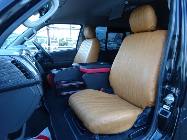 ハイエースワゴン ＧＬ　ユーザー買取車／内装架装／ベッドキット／キャンピングカー仕様／フルセグナビ／後席モニター／フリップダウンモニター／フローリング仕様／パノラミックビュ／全方位カメラ／フルフラット／ユーアイビークル足回り（42枚目）