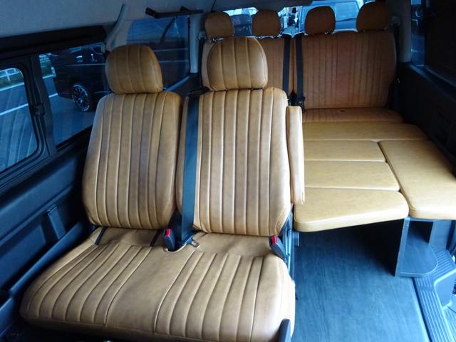 ハイエースワゴン ＧＬ　ユーザー買取車／内装架装／ベッドキット／キャンピングカー仕様／フルセグナビ／後席モニター／フリップダウンモニター／フローリング仕様／パノラミックビュ／全方位カメラ／フルフラット／ユーアイビークル足回り（45枚目）