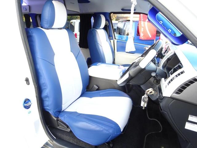 ハイエースワゴン GL ワゴン2.7GL ミドルルーフ/フェイスチェンジ/フルフラットシート/床張り加工済み/ラウンジスタイル内装フルベッド展開可能/LEDヘッドライト/インナーブラック/20インチAW/フローティングナビ(24枚目)