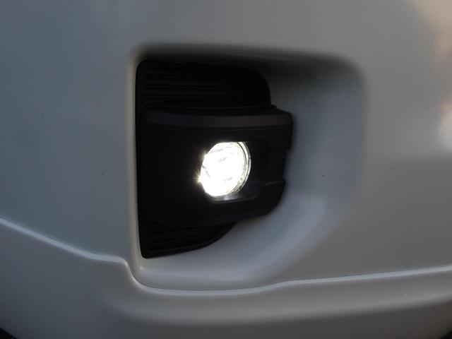 ハイエースワゴン GL ワゴン2.7GL ミドルルーフ/フェイスチェンジ/フルフラットシート/床張り加工済み/ラウンジスタイル内装フルベッド展開可能/LEDヘッドライト/インナーブラック/20インチAW/フローティングナビ(35枚目)