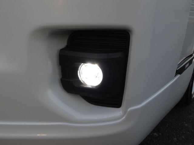 ハイエースワゴン GL ワゴン2.7GL ミドルルーフ/フェイスチェンジ/フルフラットシート/床張り加工済み/ラウンジスタイル内装フルベッド展開可能/LEDヘッドライト/インナーブラック/20インチAW/フローティングナビ(36枚目)