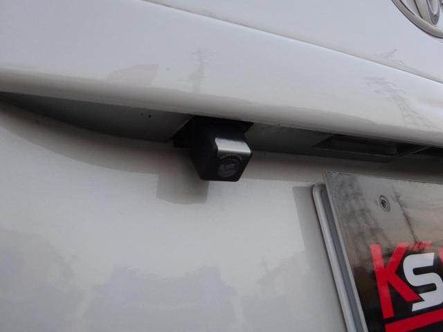 ハイエースワゴン GL ワゴン2.7GL ミドルルーフ/フェイスチェンジ/フルフラットシート/床張り加工済み/ラウンジスタイル内装フルベッド展開可能/LEDヘッドライト/インナーブラック/20インチAW/フローティングナビ(54枚目)