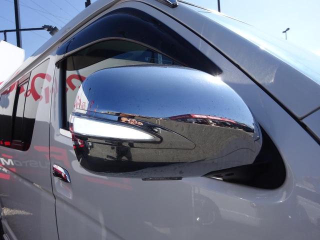 ハイエースワゴン GL ワゴン2.7GL ミドルルーフ/フェイスチェンジ/フルフラットシート/床張り加工済み/ラウンジスタイル内装フルベッド展開可能/LEDヘッドライト/インナーブラック/20インチAW/フローティングナビ(79枚目)