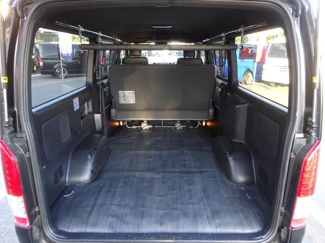 ハイエースバン スーパーGL ダークプライムII Essexフロントデュフィーザー/フルフラット/ルームキャリア/フルセグナビ/バックカメラ/ETC/LEDヘッドライト/ETC/スマートキー/プッシュスタート/社外AW16インチ/トーヨータイヤ(43枚目)