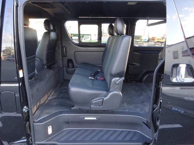 ハイエースバン スーパーGL ダークプライムII Essexフロントデュフィーザー/フルフラット/ルームキャリア/フルセグナビ/バックカメラ/ETC/LEDヘッドライト/ETC/スマートキー/プッシュスタート/社外AW16インチ/トーヨータイヤ(44枚目)