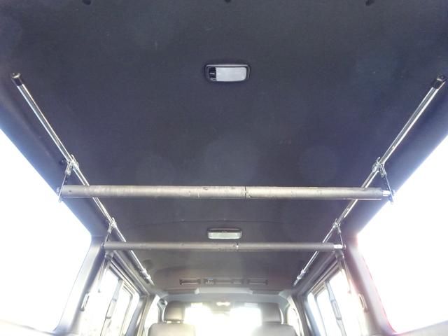 ハイエースバン スーパーGL ダークプライムII Essexフロントデュフィーザー/フルフラット/ルームキャリア/フルセグナビ/バックカメラ/ETC/LEDヘッドライト/ETC/スマートキー/プッシュスタート/社外AW16インチ/トーヨータイヤ(55枚目)