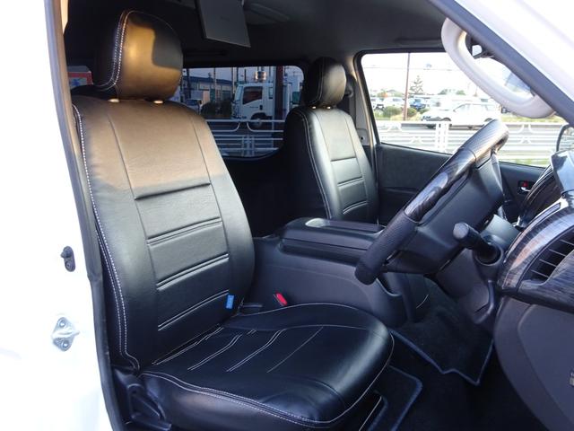 ハイエースワゴン GL ユーザー買取車/ワンオーナー車/Flex使用フルフラットシート/3列目ベンチシート/フローリング施工/フロントリップ/ローダウン/社外17インチAWナスカーホワイトレター/ナビ/フリップダウンモニター(4枚目)