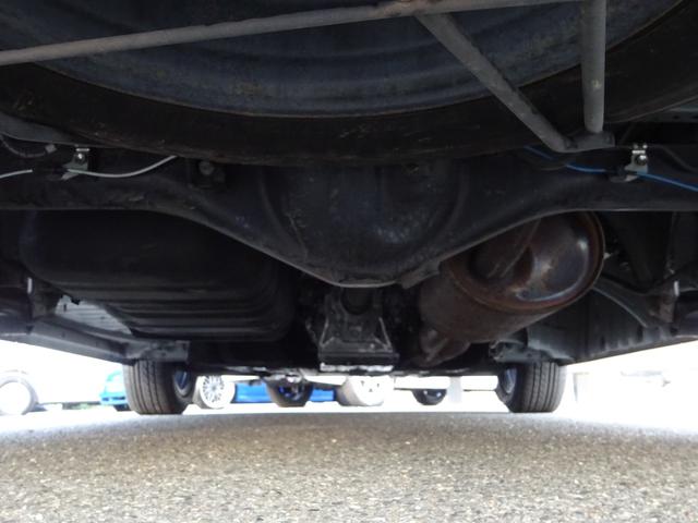 ハイエースワゴン GL ユーザー買取車/ワンオーナー車/Flex使用フルフラットシート/3列目ベンチシート/フローリング施工/フロントリップ/ローダウン/社外17インチAWナスカーホワイトレター/ナビ/フリップダウンモニター(35枚目)