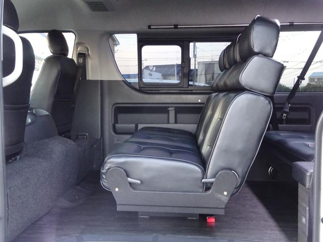 ハイエースワゴン GL ユーザー買取車/ワンオーナー車/Flex使用フルフラットシート/3列目ベンチシート/フローリング施工/フロントリップ/ローダウン/社外17インチAWナスカーホワイトレター/ナビ/フリップダウンモニター(37枚目)