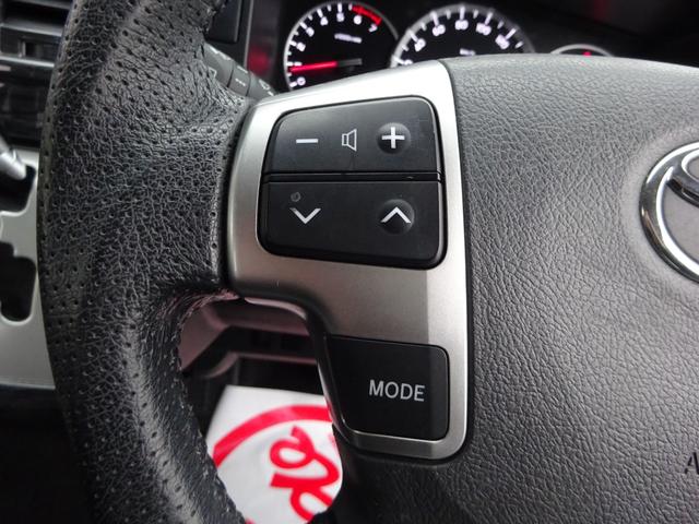 ハイエースワゴン GL ユーザー買取車/ワンオーナー車/Flex使用フルフラットシート/3列目ベンチシート/フローリング施工/フロントリップ/ローダウン/社外17インチAWナスカーホワイトレター/ナビ/フリップダウンモニター(53枚目)