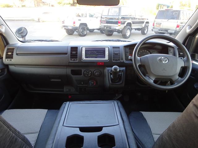 ハイエースバン ロングＤＸ　ＭＴ車／Ｓ－ＧＬ仕様／マニュアル車／（42枚目）