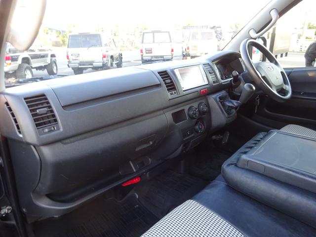 ハイエースバン ロングＤＸ　ＭＴ車／Ｓ－ＧＬ仕様／マニュアル車／（66枚目）