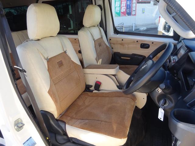 タウンエースバン ＧＬ　Ｌｕａｎａオリジナル架装／５人乗り４ナンバー車／キャンピングカー仕様／ベッドキット／テーブル／コーデュロイシートカバー／フルフラット／ウッドパネル／内装架装／ツートンカラー／フォグランプ／フルセグナビ（33枚目）