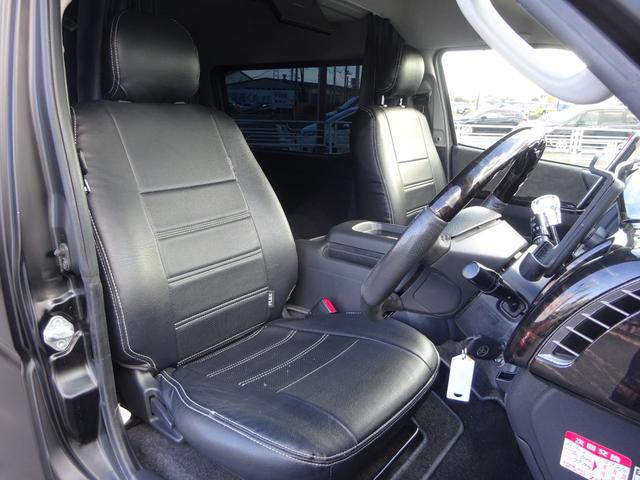 ハイエースワゴン ＧＬ　Ｒｅｎｏｃａコーストライン／角目４灯／パワースライドドア／アルパインＢＩＧ－Ｘ１１インチフルセグナビ／後席モニター／マッドブラック全塗装／４ＷＤ車／３ナンバー１０人乗り乗用／車検整備付／１７インチＡＷ（5枚目）