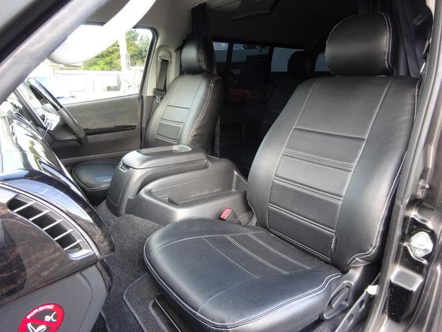 ハイエースワゴン ＧＬ　Ｒｅｎｏｃａコーストライン／角目４灯／パワースライドドア／アルパインＢＩＧ－Ｘ１１インチフルセグナビ／後席モニター／マッドブラック全塗装／４ＷＤ車／３ナンバー１０人乗り乗用／車検整備付／１７インチＡＷ（6枚目）