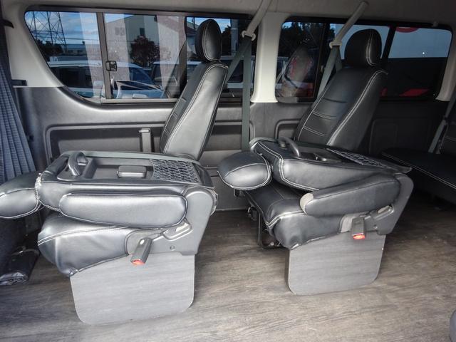 ハイエースワゴン ＧＬ　Ｒｅｎｏｃａコーストライン／角目４灯／パワースライドドア／アルパインＢＩＧ－Ｘ１１インチフルセグナビ／後席モニター／マッドブラック全塗装／４ＷＤ車／３ナンバー１０人乗り乗用／車検整備付／１７インチＡＷ（27枚目）