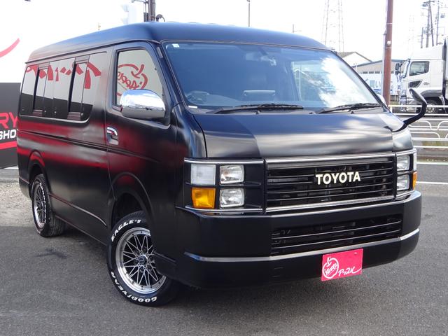 ハイエースワゴン ＧＬ　Ｒｅｎｏｃａコーストライン／角目４灯／パワースライドドア／アルパインＢＩＧ－Ｘ１１インチフルセグナビ／後席モニター／マッドブラック全塗装／４ＷＤ車／３ナンバー１０人乗り乗用／車検整備付／１７インチＡＷ（29枚目）